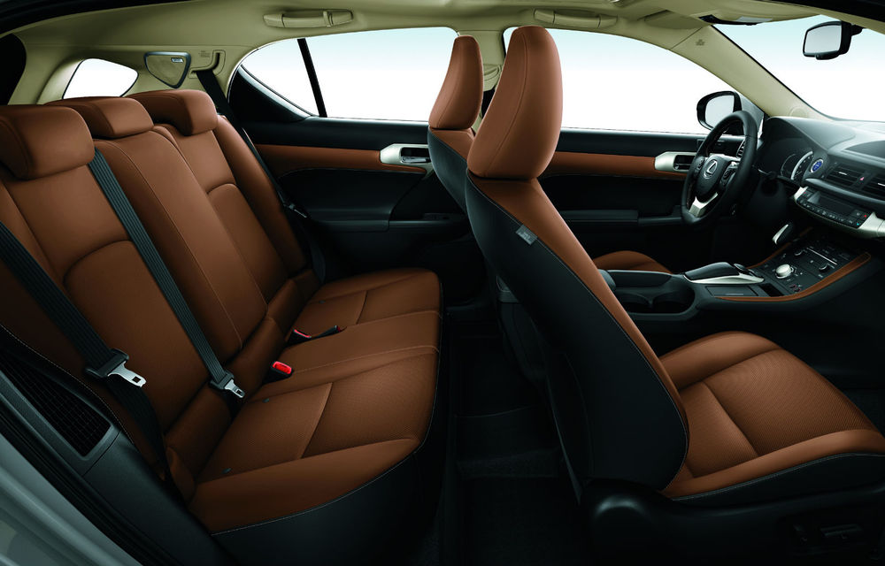 Lexus CT200h facelift - imagini şi informaţii cu restilizarea compactei premium - Poza 2