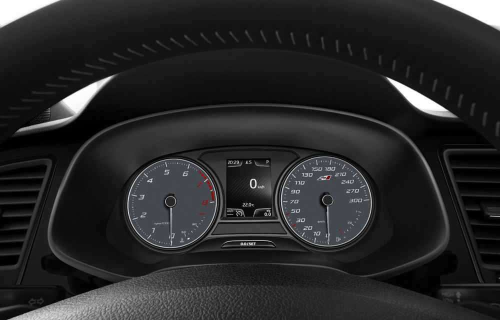 Seat Leon Cupra primește o actualizare: compacta iberică dezvoltă acum 290 CP - Poza 2