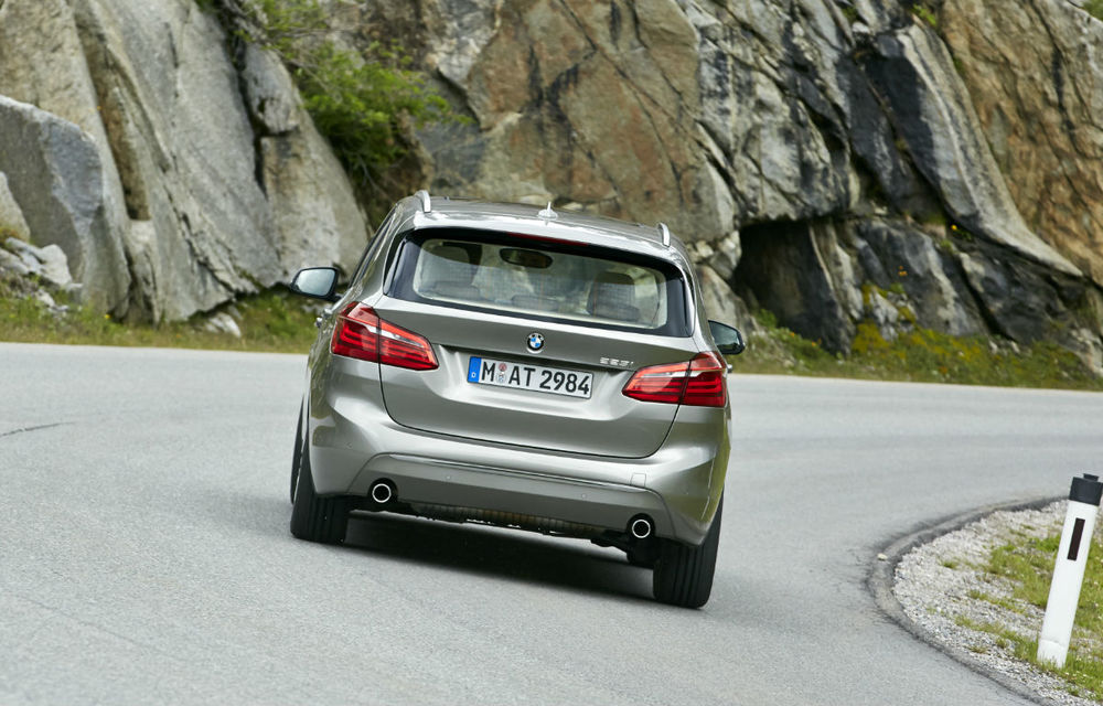 Preţuri BMW Seria 2 Active Tourer în România: primul monovolum al mărcii pleacă de la 27.800 de euro - Poza 2