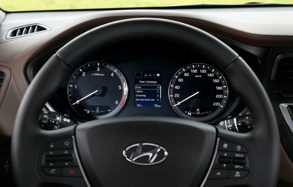 Preţuri Hyundai i20 în România: noua generaţie pleacă de la 13.200 de euro, dar are o reducere promoţională de 2.480 euro - Poza 2