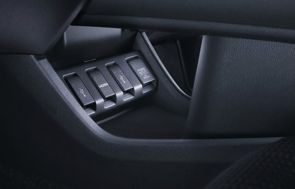 Honda HR-V: debutul european al SUV-ului mic introduce un nou motor pe benzină - Poza 2