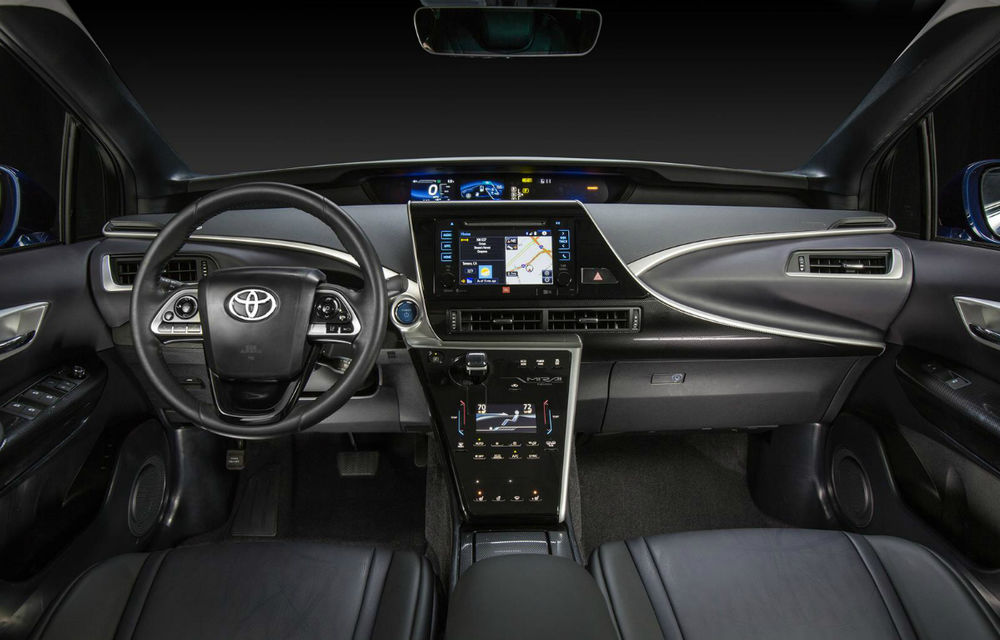 Toyota Mirai a ajuns în Europa. Modelul alimentat cu hidrogen e disponibil deocamdată în doar trei țări: Germania, Anglia și Danemarca - Poza 4