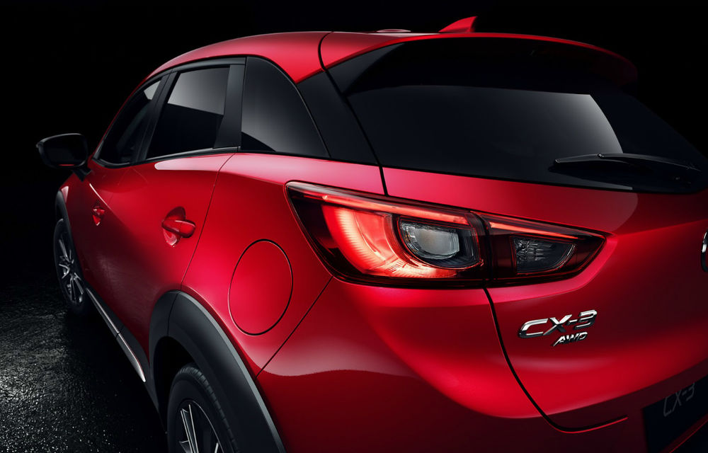 Preţuri Mazda CX-3 în România: cel mai mic SUV al japonezilor pleacă de la 15.300 de euro - Poza 2