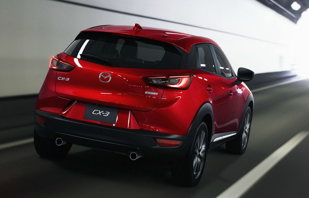 Preţuri Mazda CX-3 în România: cel mai mic SUV al japonezilor pleacă de la 15.300 de euro - Poza 2