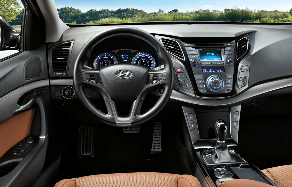 Hyundai i40 facelift - modelul de clasă medie primeşte o faţă nouă şi o transmisie automată cu şapte trepte - Poza 4
