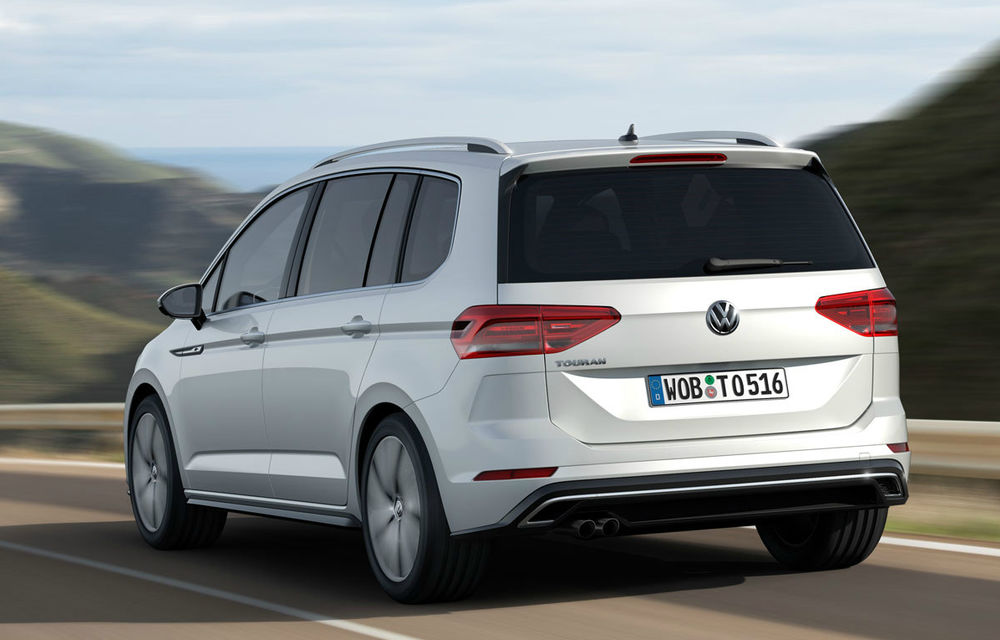Volkswagen Touran: noua generaţie aduce motorizări economice şi cel mai mare portbagaj din segment - Poza 2