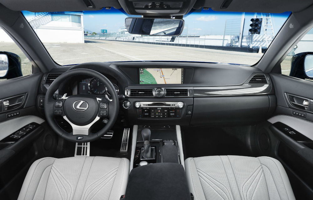 Lexus GS F: galeria foto completă a rivalului de 477 CP al lui BMW M5 - Poza 2