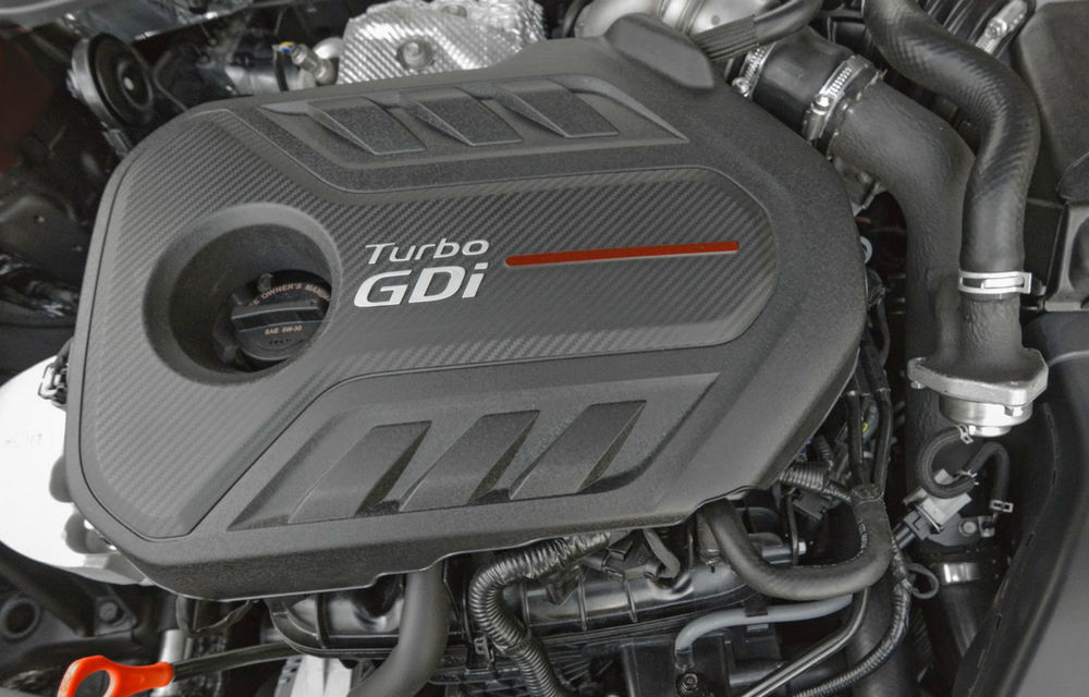 Kia Optima: noua generaţie a debutat oficial cu un design nou şi un motor turbo de 180 de cai putere - Poza 2