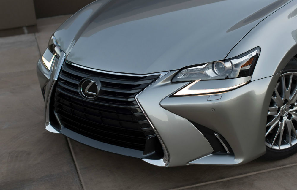 Lexus GS facelift primește un nou motor 2.0 turbo și un sistem multimedia îmbunătățit - Poza 2