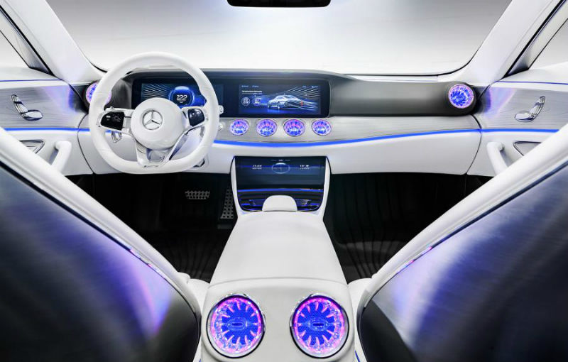 Mercedes-Benz IAA Concept: cel mai interesant prototip al salonului german - Poza 2