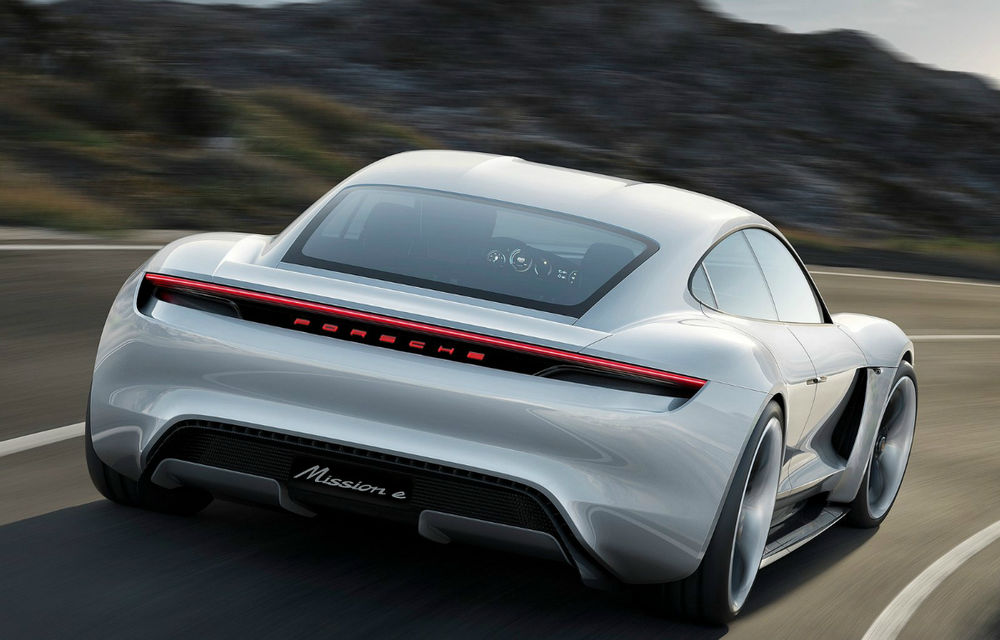 Porsche Mission E Concept: 100% electric, 600 de cai și o autonomie de 500 de kilometri - Poza 2