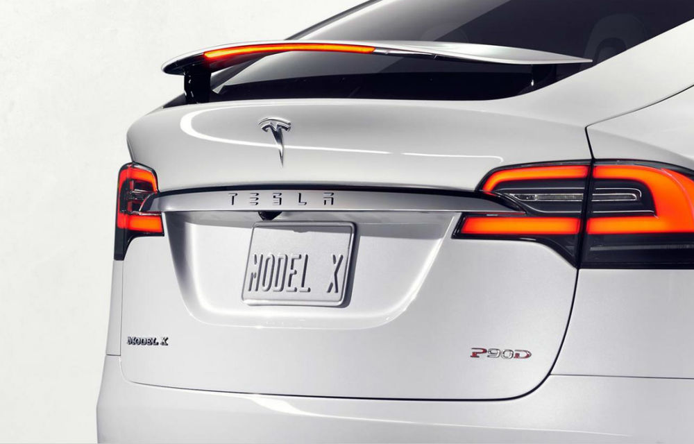 Între 94.000 și 132.000 de euro. Prețurile noului Tesla Model X le concurează în Europa pe cele ale lui Porsche Cayenne - Poza 2