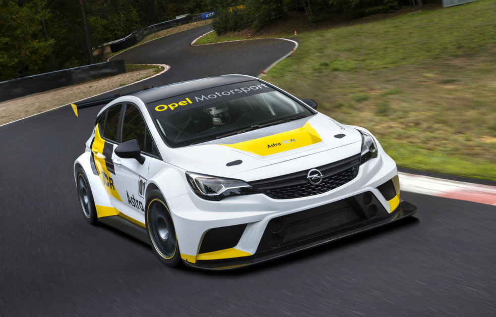 Cel mai performant și mai scump Opel Astra din lume este aici: 330 CP și 95.000 de euro - Poza 2