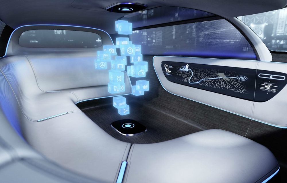 Casa urbană pe roţi cu holograme 3D care ştie totul despre tine: Mercedes-Benz Vision Tokyo - Poza 2