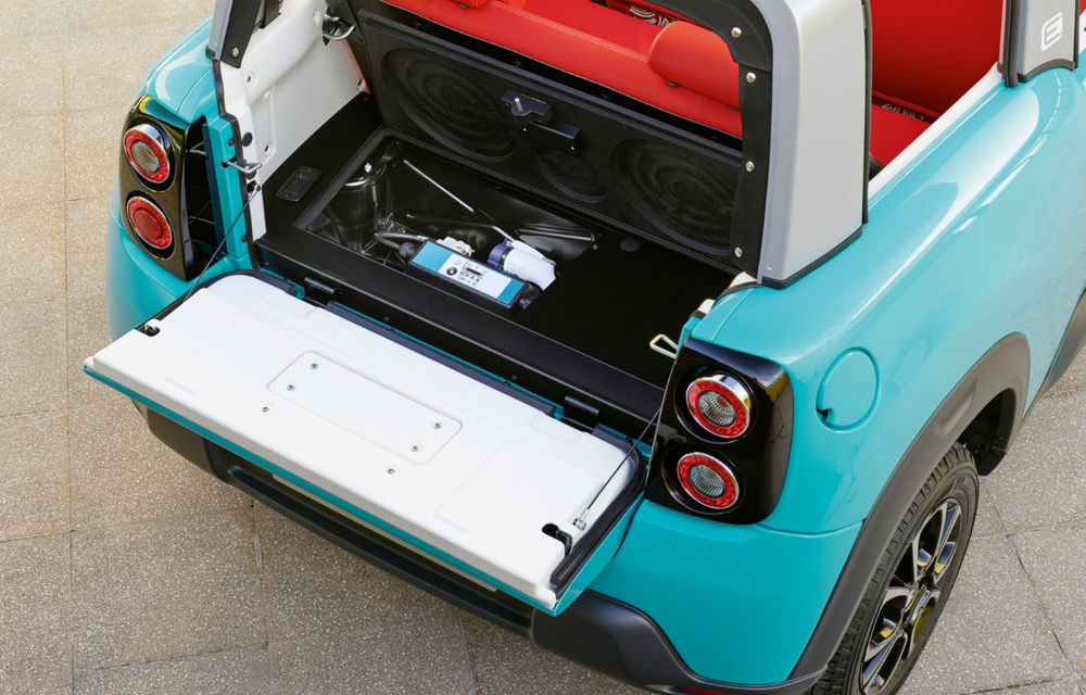 Cabrioletul electric Citroen E-Mehari nu are airbag-uri nici măcar opțional, dar costă 25.000 de euro în Franța - Poza 2