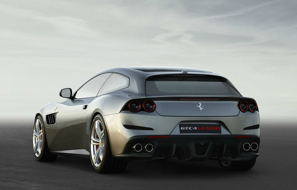 Ferrari FF se transformă în GTC4 Lusso: direcție integrală și 690 CP pentru singurul Ferrari 4x4 dedicat familiei - Poza 2