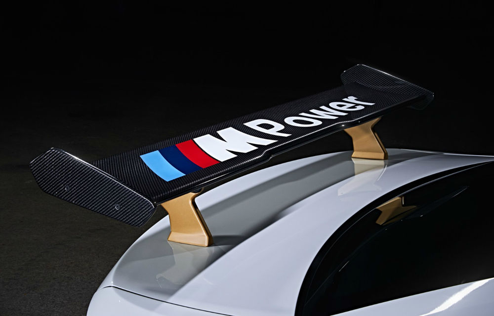 Sare și piper: BMW M2 poate fi &quot;împodobit&quot; cu accesorii M Performance Parts și devine Safety Car în MotoGP - Poza 15