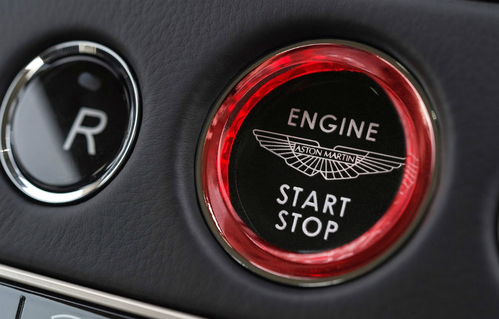 Imagini din inima noului Aston Martin DB11: motorul V12 de 608 CP a început să fie produs la Koln - Poza 27