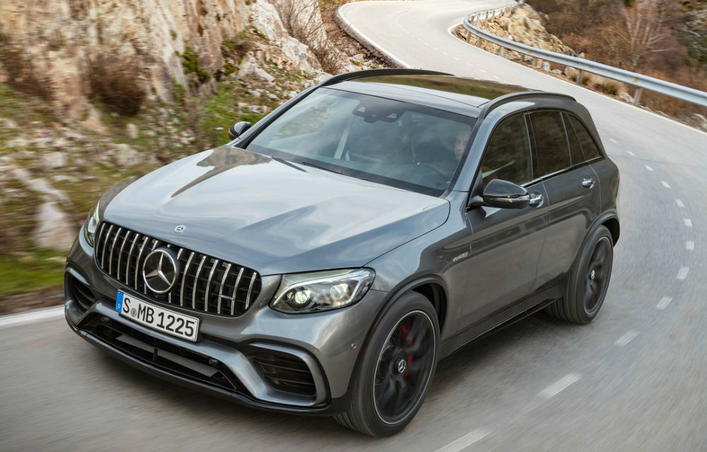 Înmulțire pe bandă rulantă: Mercedes mai lansează un model de performanță, SUV-ul GLC 43 AMG - Poza 2