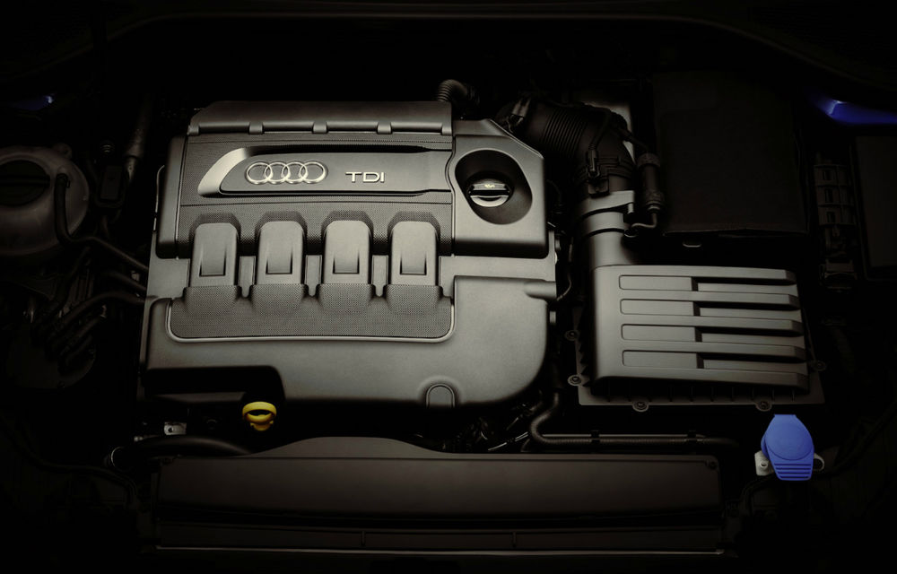 Audi A3 primeşte un facelift: motor turbo de 1 litru de 115 CP, schimbări subtile de design şi ecran Virtual Cockpit de 12.3 inch - Poza 2