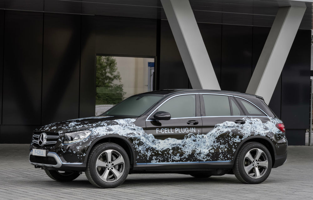 Noi detalii despre Mercedes GLC F-Cell: modelul de serie pe celule de hidrogen va fi primul din lume cu sistem plug-in pentru autonomie electrică - Poza 2