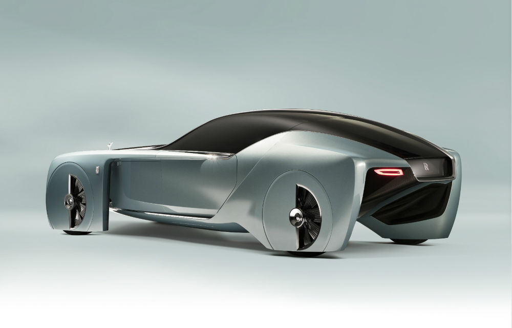 Conceptul Rolls-Royce Vision Next 100 și viitorul luxului absolut: fără volan, dar în confort suprem într-o mașină fabuloasă - Poza 2