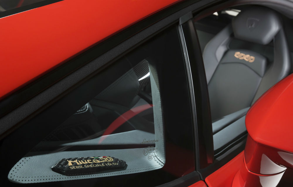 În loc de tort: Lamborghini sărbătorește 50 de ani de Miura prin ediția specială Aventador Miura Homage - Poza 2