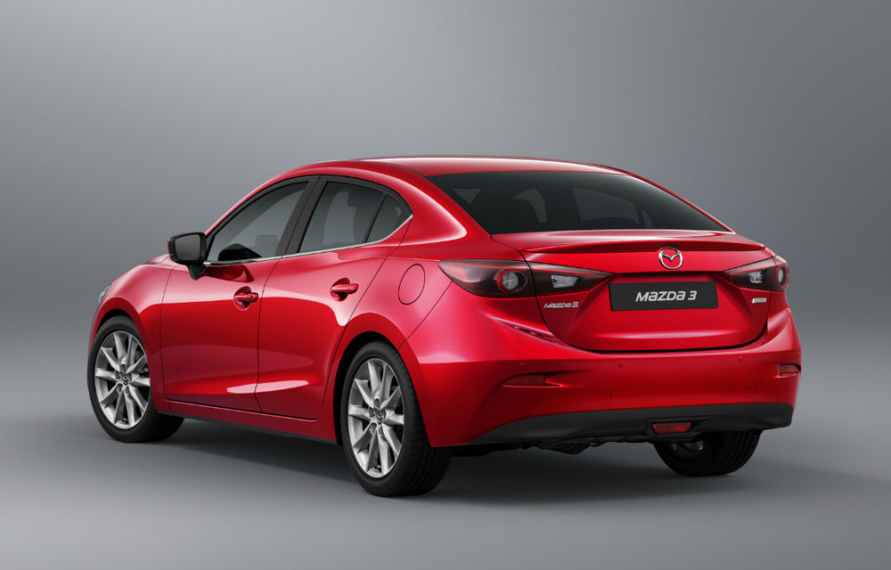Facelift mai degrabă tehnic: Mazda3 primește o față cu modificări minore, dar schimbări tehnice și tehnologice interesante - Poza 24