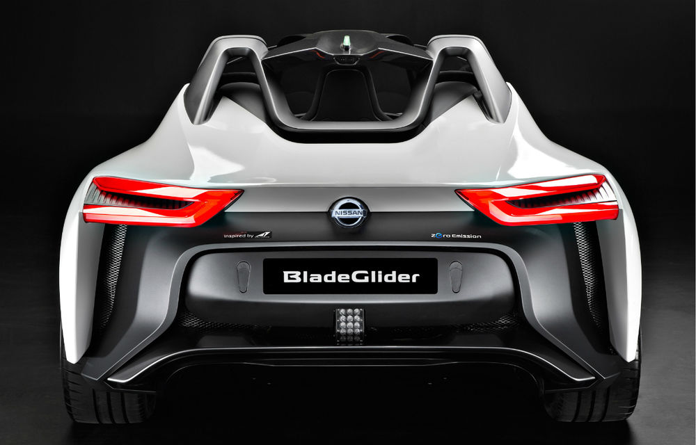 Nissan are gânduri mari pentru conceptul Bladeglider: o sportivă electrică poate intra în producţia de serie în 2020 - Poza 2