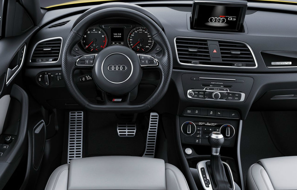 Chiar dacă acum există și Q2, Audi nu uită de bătrânul Q3: crossover-ul a primit un nou facelift, al doilea din carieră - Poza 2