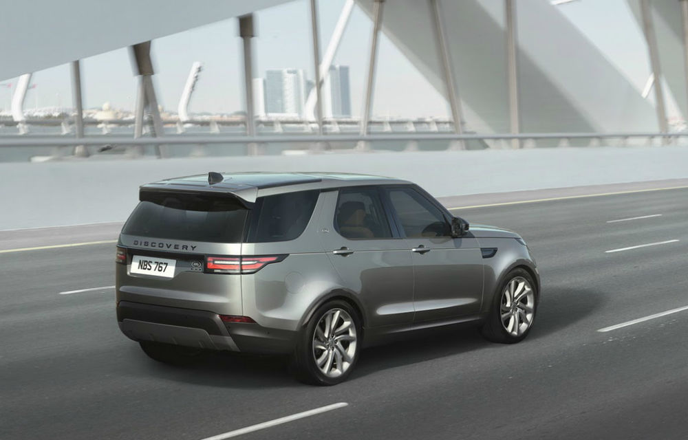 O nouă viață: Land Rover Discovery ajunge la a cincea generație și se modernizează serios - Poza 2