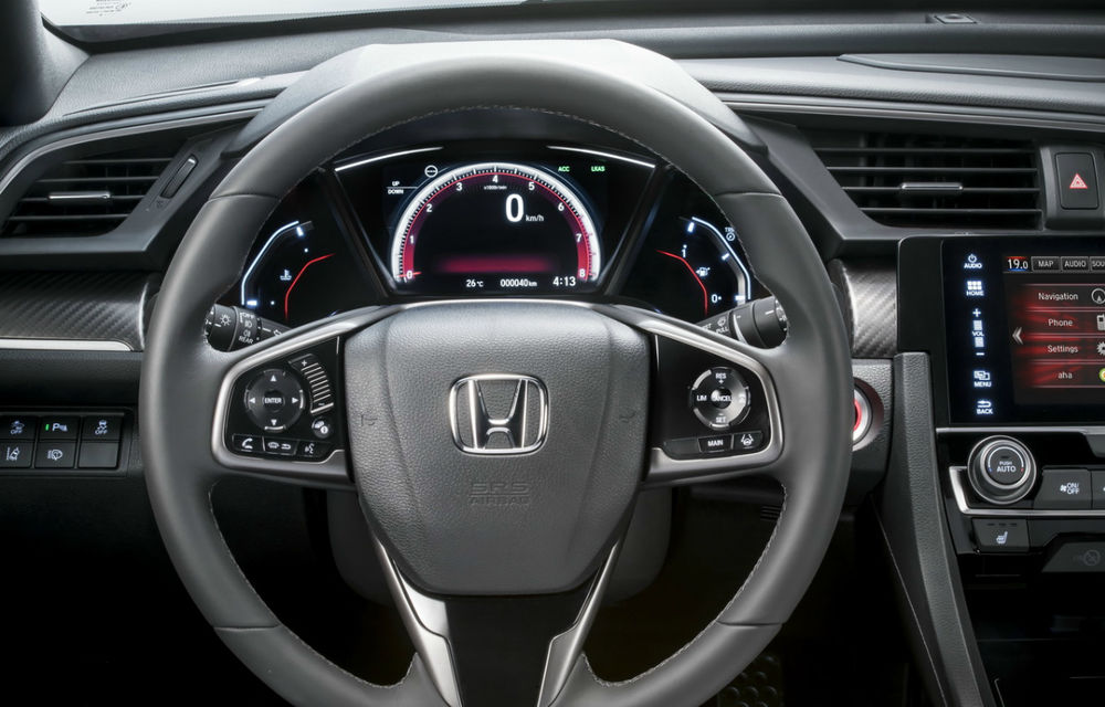 Cu dedicație pentru familie: noua generație Honda Civic Sedan a fost prezentată la Paris - Poza 2