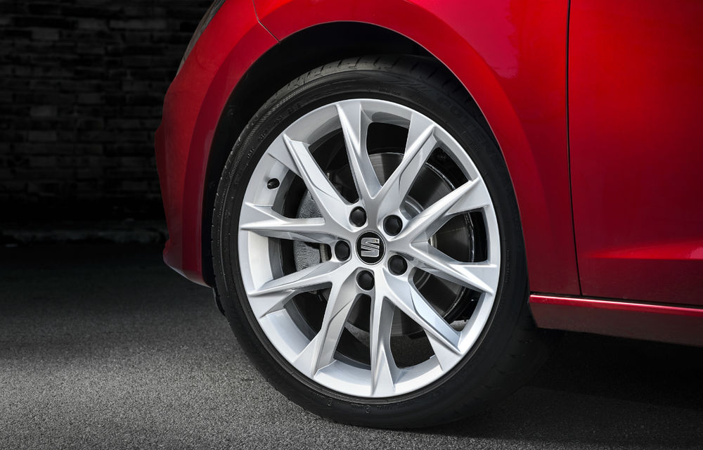 Seat Leon facelift: compacta spaniolă primeşte două motorizări noi de 115 CP şi mai multă tehnologie - Poza 2
