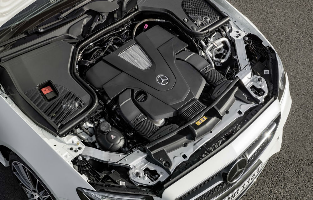Noul Mercedes Clasa E Coupe va primi un motor complet nou: AMG E50 4Matic, gata să ofere 450 de cai - Poza 2