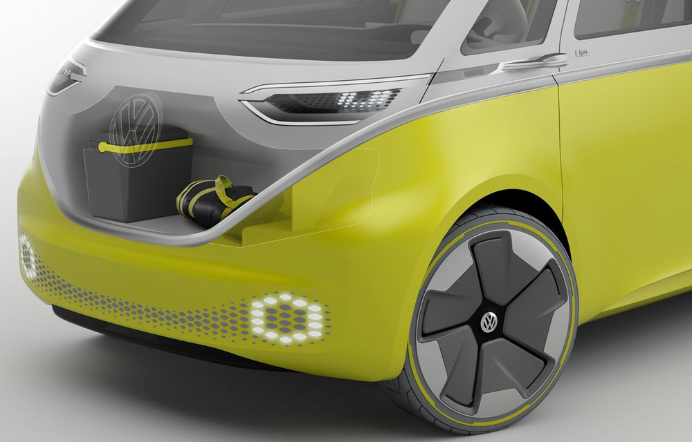 Volkswagen ID Buzz intră în producție în 2022: Microbus-ul modern va fi electric și va avea funcții autonome - Poza 2