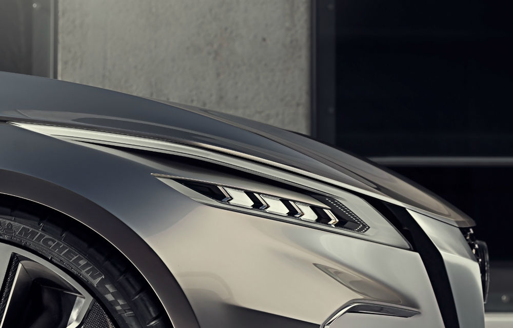 Nissan Vmotion 2.0 Concept: sedanul sportiv autonom anticipează designul viitoarelor modele ale constructorului - Poza 2
