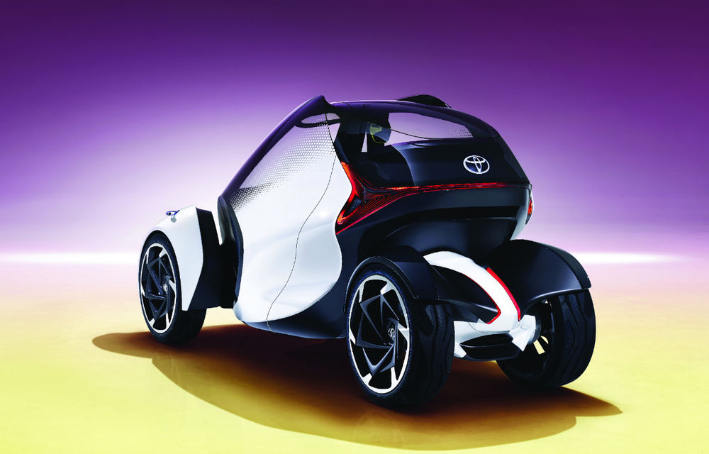 Toyota i-Tril Concept: mașinuța de oraș mai evoluată decât Renault Twizy - Poza 2
