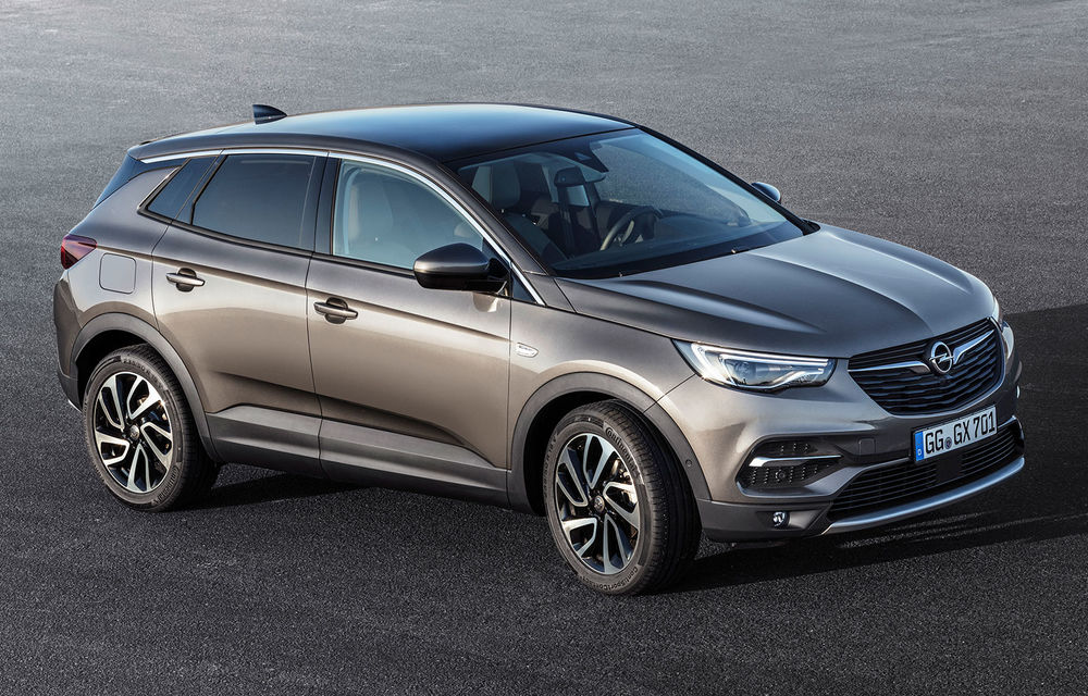Noutăți pentru Opel Grandland X: motor diesel de 1.5 litri și 130 CP. Versiunea plug-in hybrid vine în 2020 - Poza 2