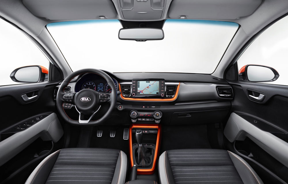 Kia Stonic se alătură horei din segmentul SUV-urilor mici: imagini și informații cu rivalul lui Renault Captur și Nissan Juke - Poza 2