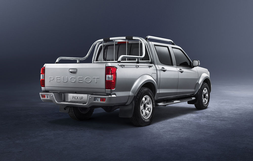 Dedicat Africii: Peugeot Pick Up readuce marca franceză într-un segment concentrat pe off-road - Poza 2