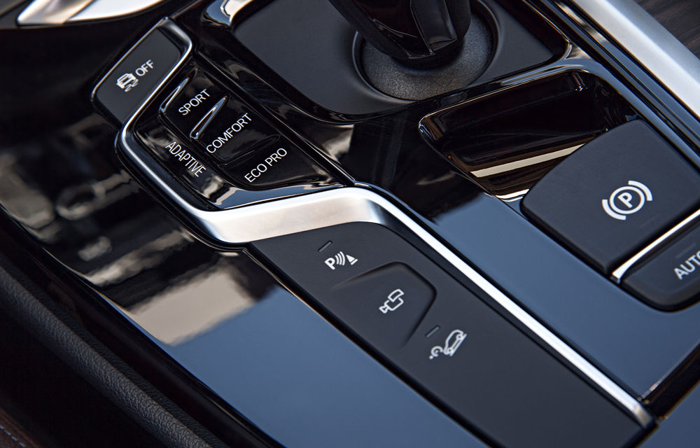 Noua generație BMW X3 se prezintă: design nou, interior remodelat și o versiune X3 M40i - Poza 2
