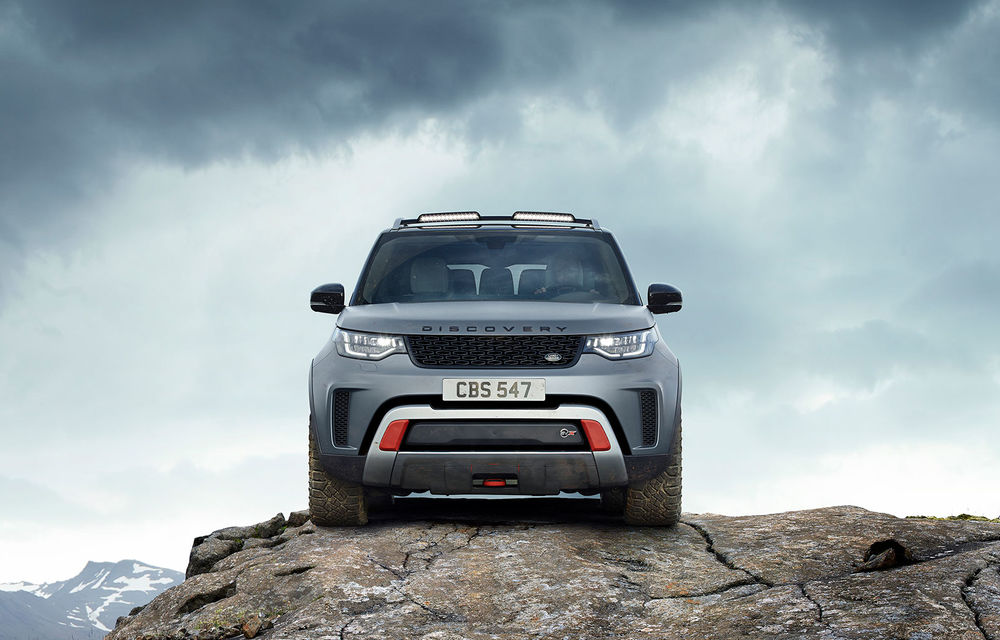 Gândit pentru iubitorii de off-road: Land Rover Discovery SVX are un V8 de 525 de cai putere - Poza 2