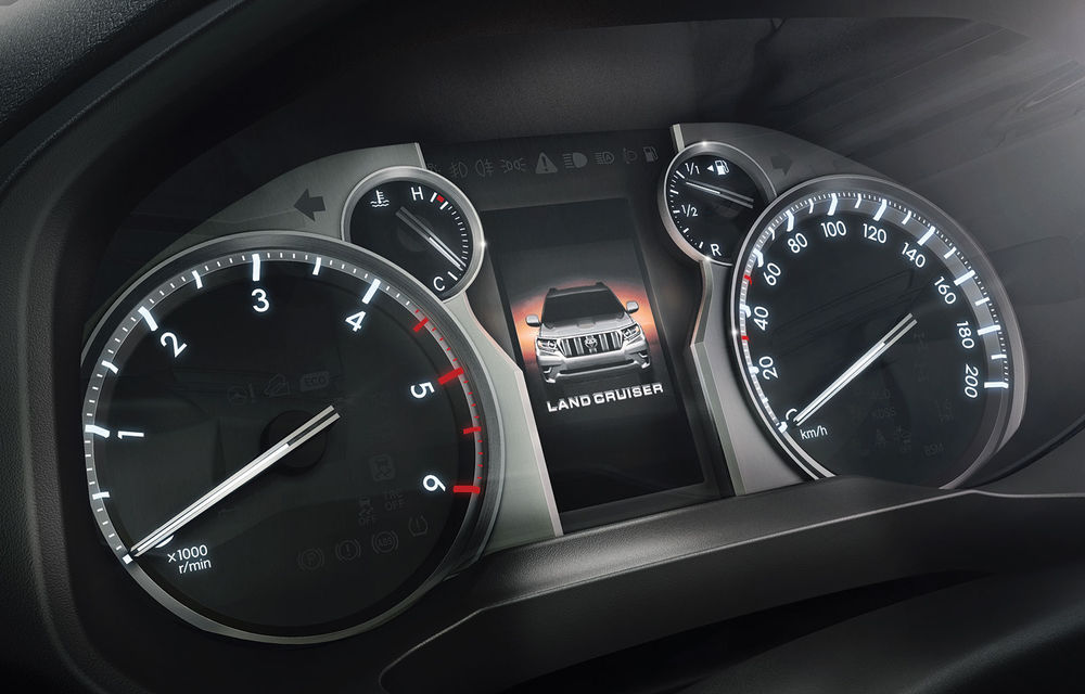Noua generație Toyota Land Cruiser: SUV-ul crește în dimensiuni, dar motoarele rămân aceleași - Poza 2