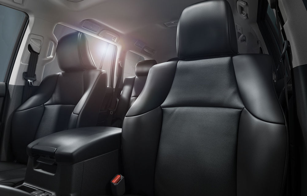 Noua generație Toyota Land Cruiser este disponibilă pentru pre-comandă: prețul de pornire este de 47.600 de euro cu TVA - Poza 2