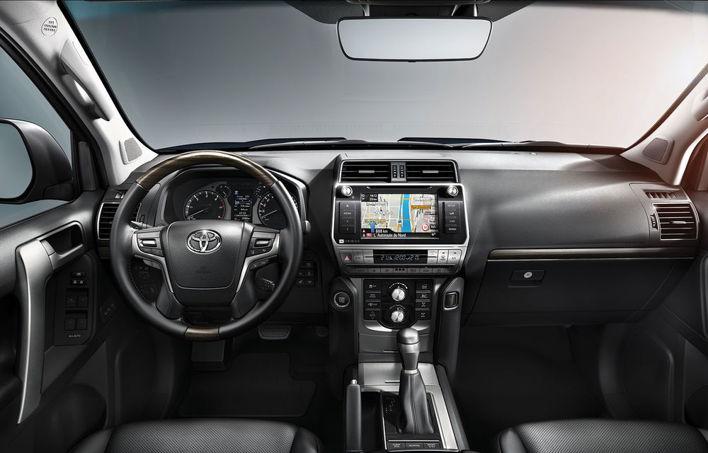 Noua generație Toyota Land Cruiser este disponibilă pentru pre-comandă: prețul de pornire este de 47.600 de euro cu TVA - Poza 2