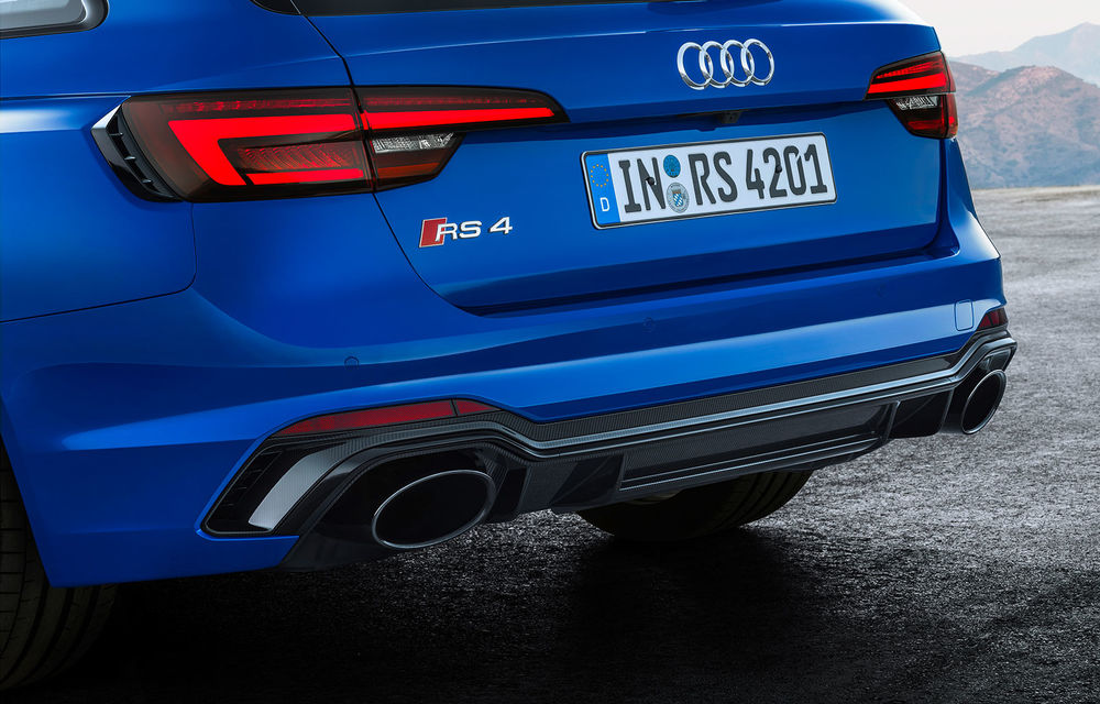 Audi lansează RS4 Avant: break-ul are un V6 biturbo de 450 de cai și face 0-100 km/h în 4.1 secunde - Poza 2