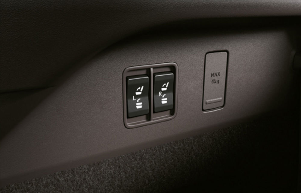 Monovolexus: SUV-ul Lexus RX oferă de acum și o versiune cu 7 locuri - Poza 2