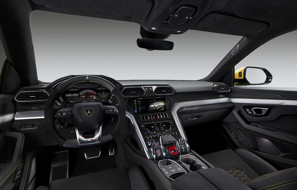 Lamborghini a lansat SUV-ul Urus: 650 CP, 850 Nm, tracțiune integrală și 0-100 km/h în 3.6 secunde - Poza 2