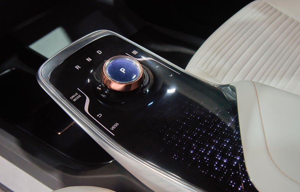 Kia Niro EV Concept a fost prezentat oficial: SUV-ul electric are o autonomie de peste 380 de kilometri și un interior cu tehnologii moderne - Poza 2