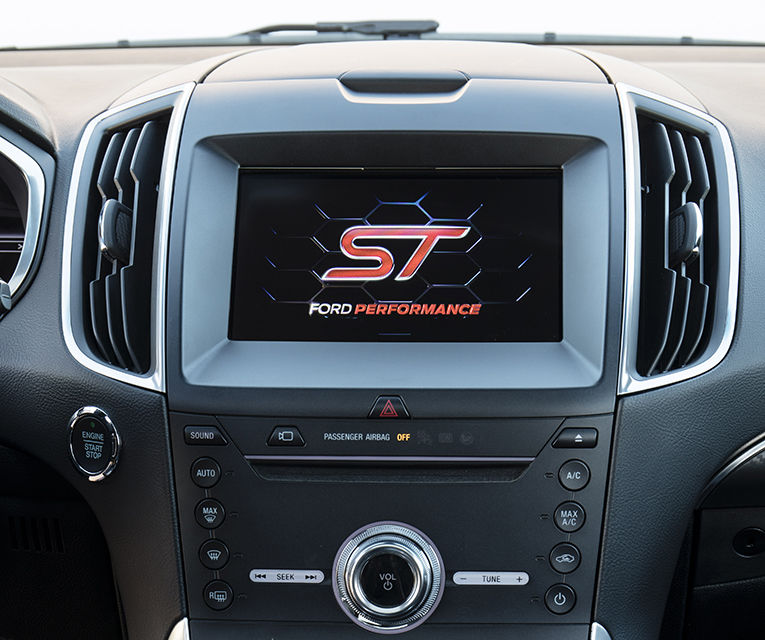 Ford Edge facelift a fost prezentat în SUA: schimbări la nivel exterior și, pentru prima dată, o versiune de performanță ST - Poza 2